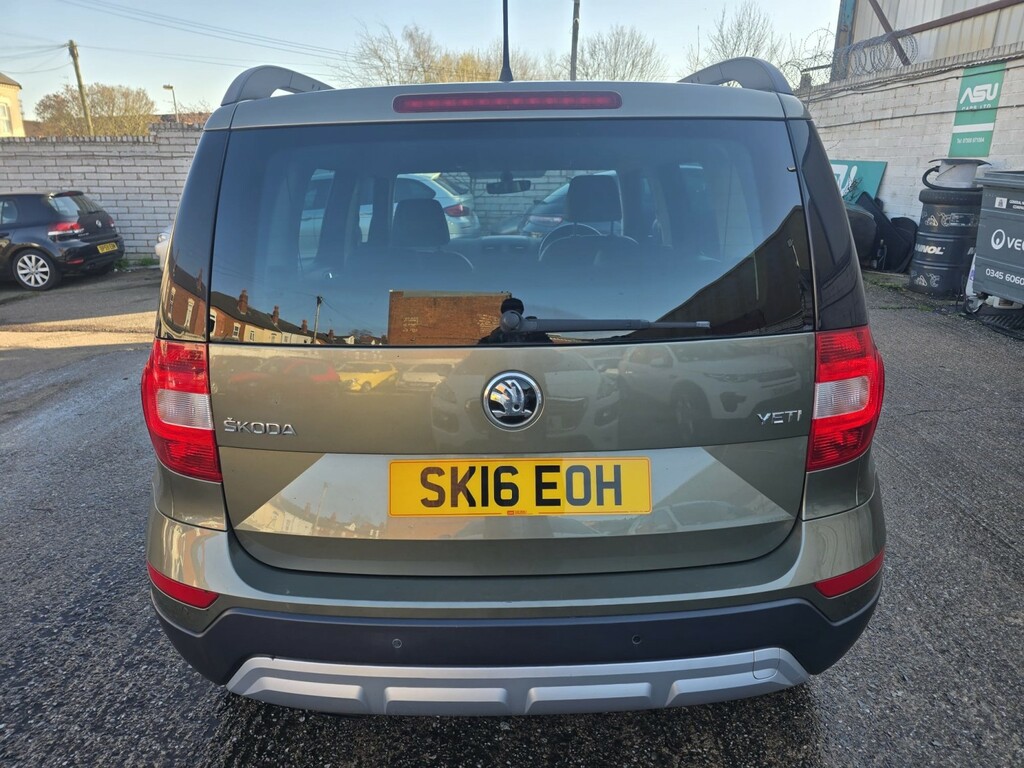 Skoda Yeti Suv 1.2 Tsi Se L 201616 SK16EOH Green #4