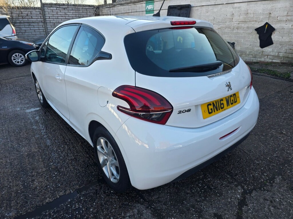 Peugeot 208 Hatchback 1.6 Bluehdi Active Euro 6 201616 GN16WGD White #5