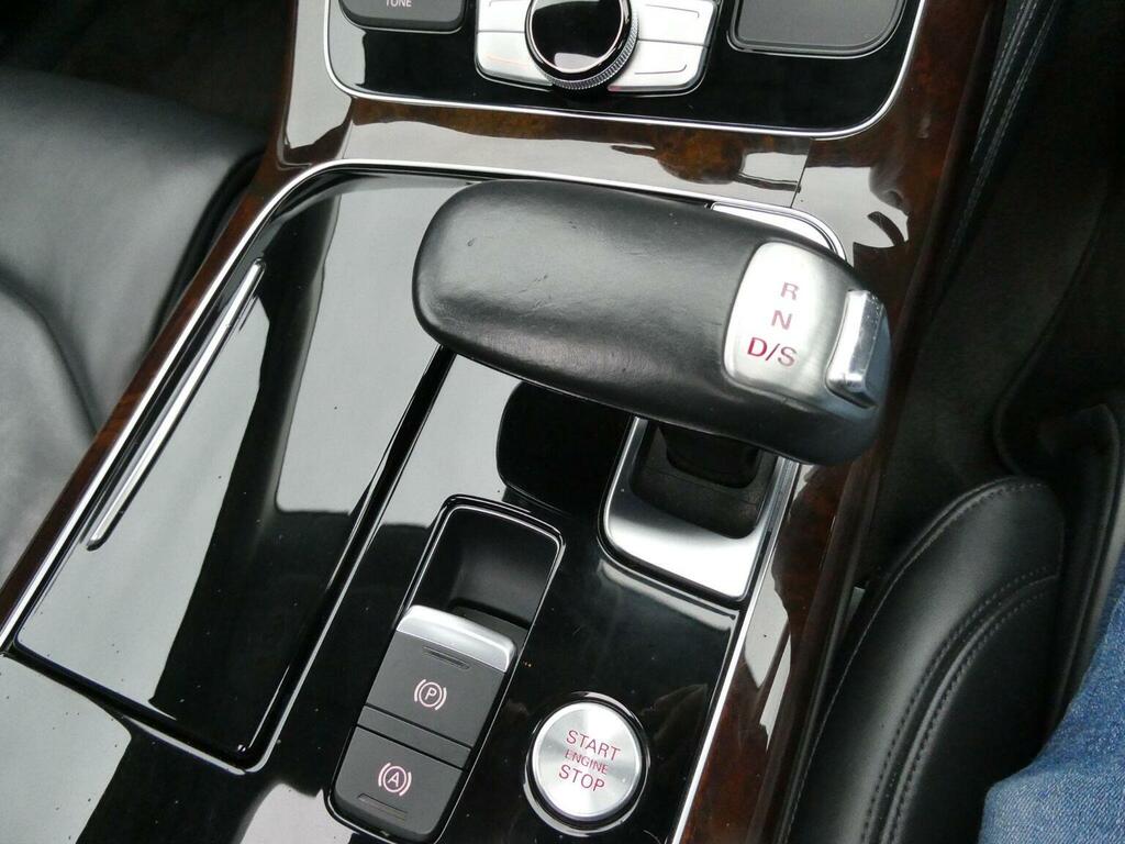 Audi A8 Saloon 3.0 Tdi V6 Se Executive Tiptronic Quattro E Black #6