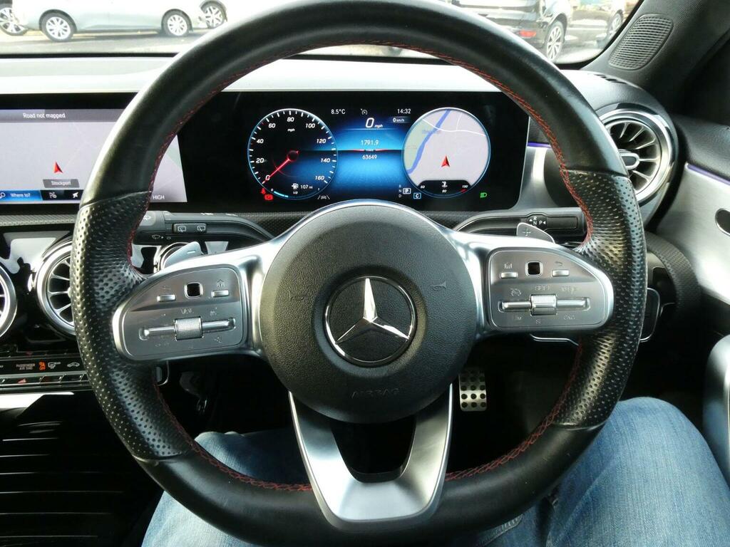Mercedes-Benz A Class Hatchback 2.0 A200d Amg Line Premium 8G-dct Euro AK69GGE Black #5