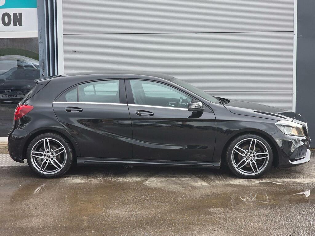 Mercedes-Benz A Class Hatchback 1.6 A200 Amg Line Euro 6 Ss 2017 SO17UGH Black #5