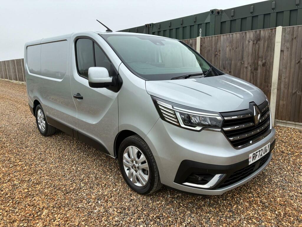 Renault Trafic Panel Van 2.0 Dci Blue Sl28 Sport L1 H1 Euro 6 S Grey
