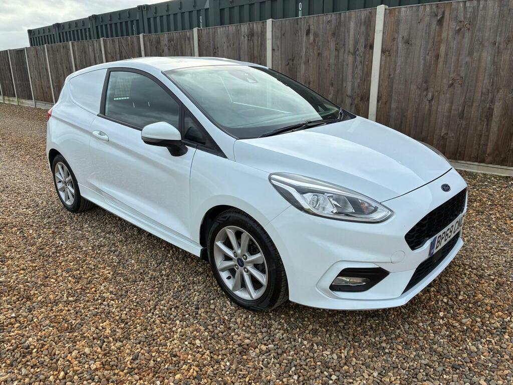 Ford Fiesta Car Derived Van 1.5 Tdci Sport Euro 6 Ss 2 White