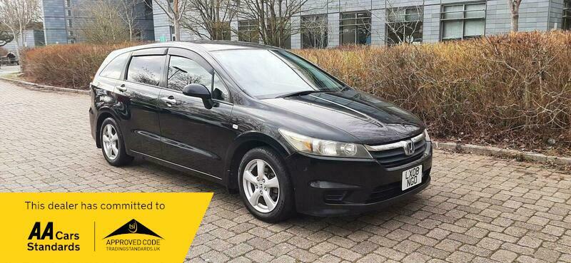 Honda Stream 1.8L 7 Seater Black #1