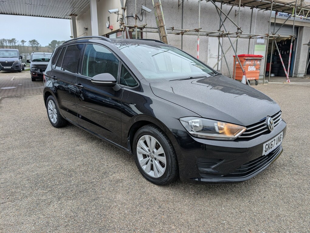 Volkswagen Golf SV 1.6 Tdi Se Black #3