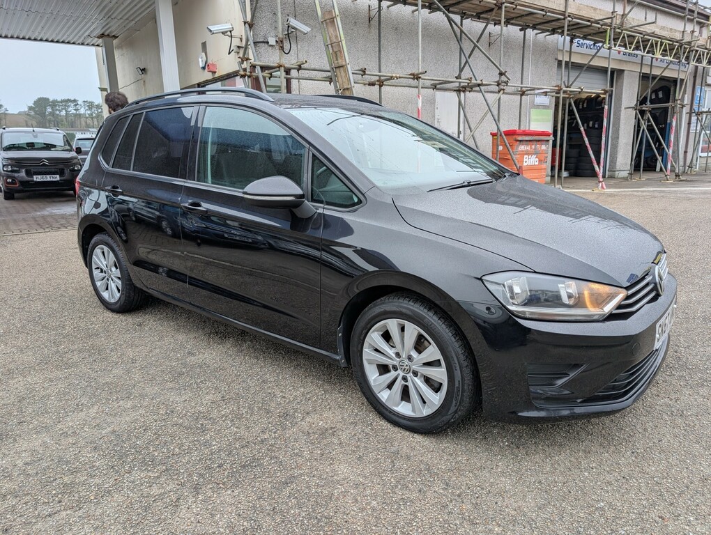 Volkswagen Golf SV 1.6 Tdi Se Black #4