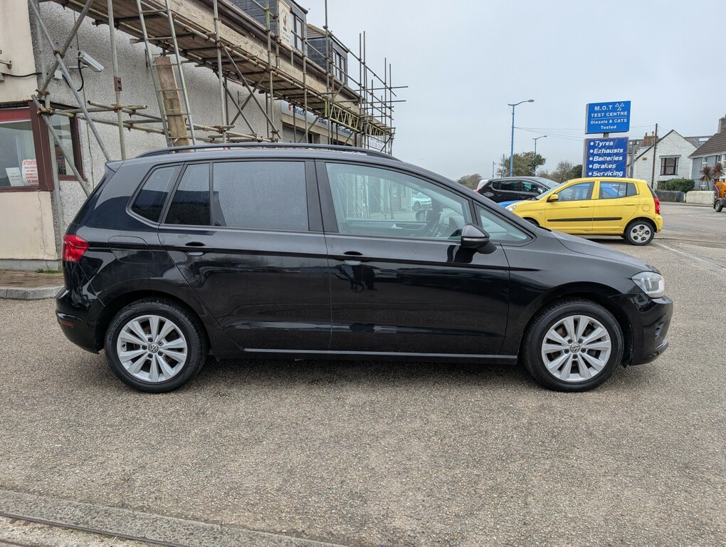 Volkswagen Golf SV 1.6 Tdi Se Black #5