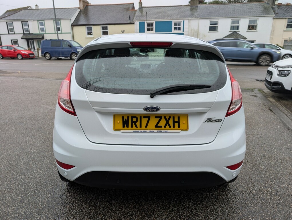 Ford Fiesta 1.25 Zetec WR17ZXH White #5