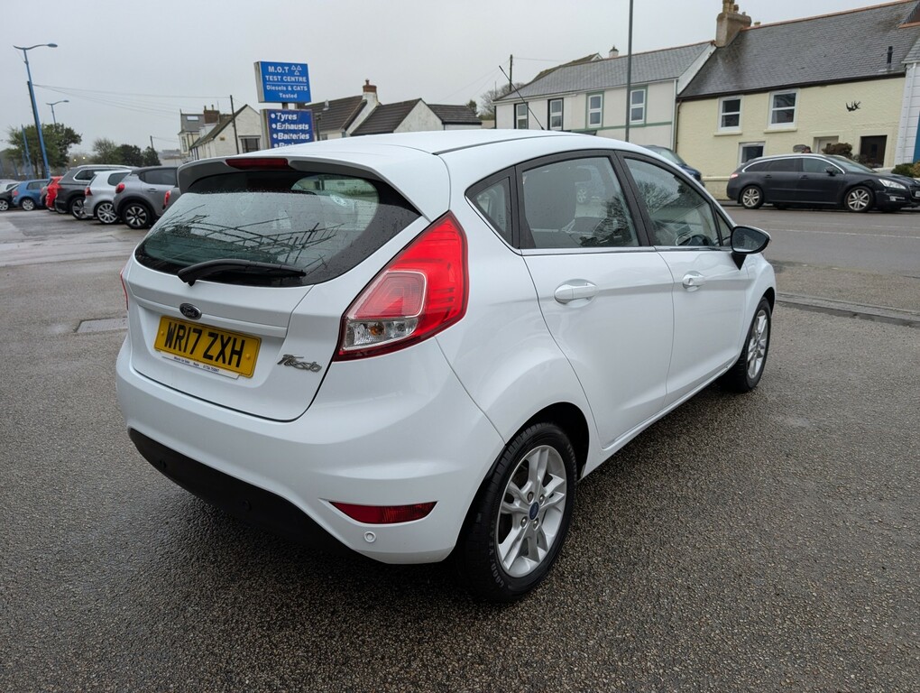Ford Fiesta 1.25 Zetec WR17ZXH White #4