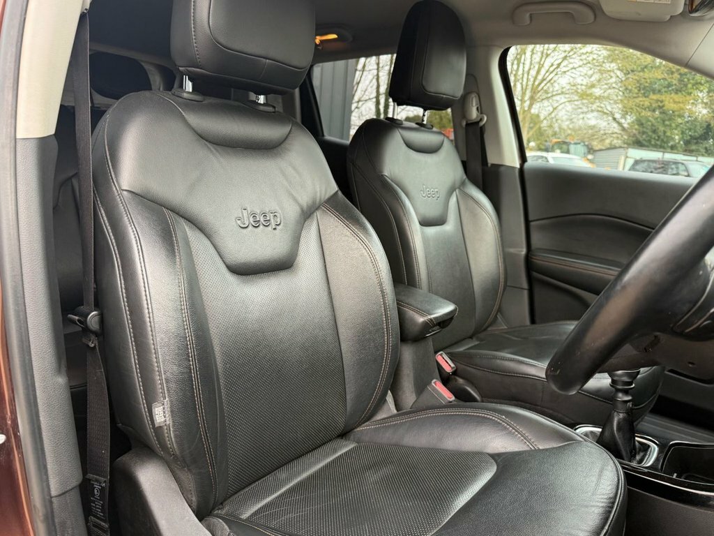 Jeep Compass 1.6L Limited Brown #3