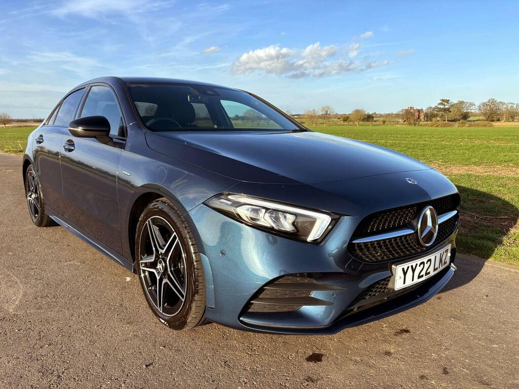 Mercedes-Benz A Class Saloon 1.3 A200 Amg Line Edition Executive 7G-dc Blue