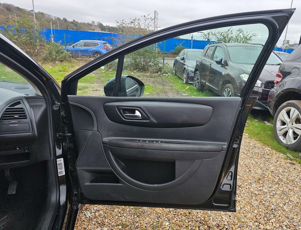 Citroen C4 1.6 Hdi Silver #27