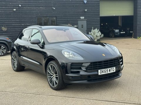 Porsche Macan 2.0T Pdk 4Wd Black