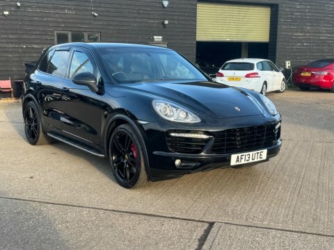 Porsche Cayenne 4.8T V8 Turbo Black