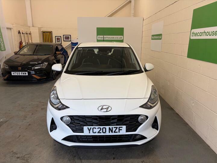 Hyundai I10 1.0 Se Connect Euro 6 Ss YC20NZF White #2
