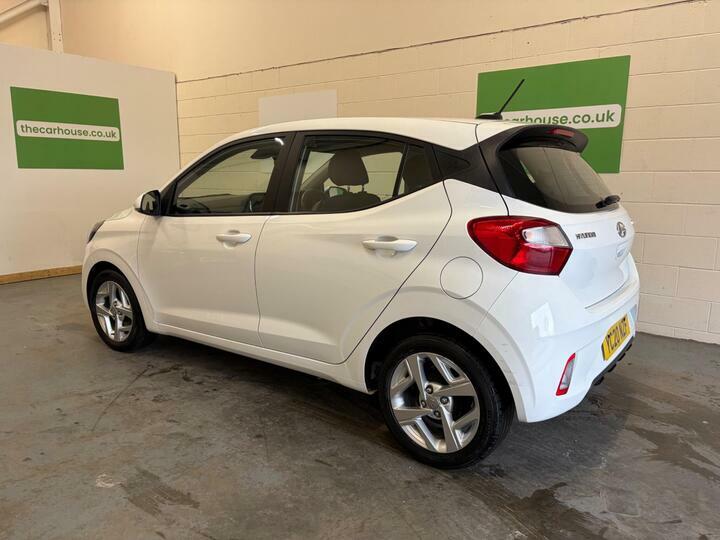 Hyundai I10 1.0 Se Connect Euro 6 Ss YC20NZF White #4