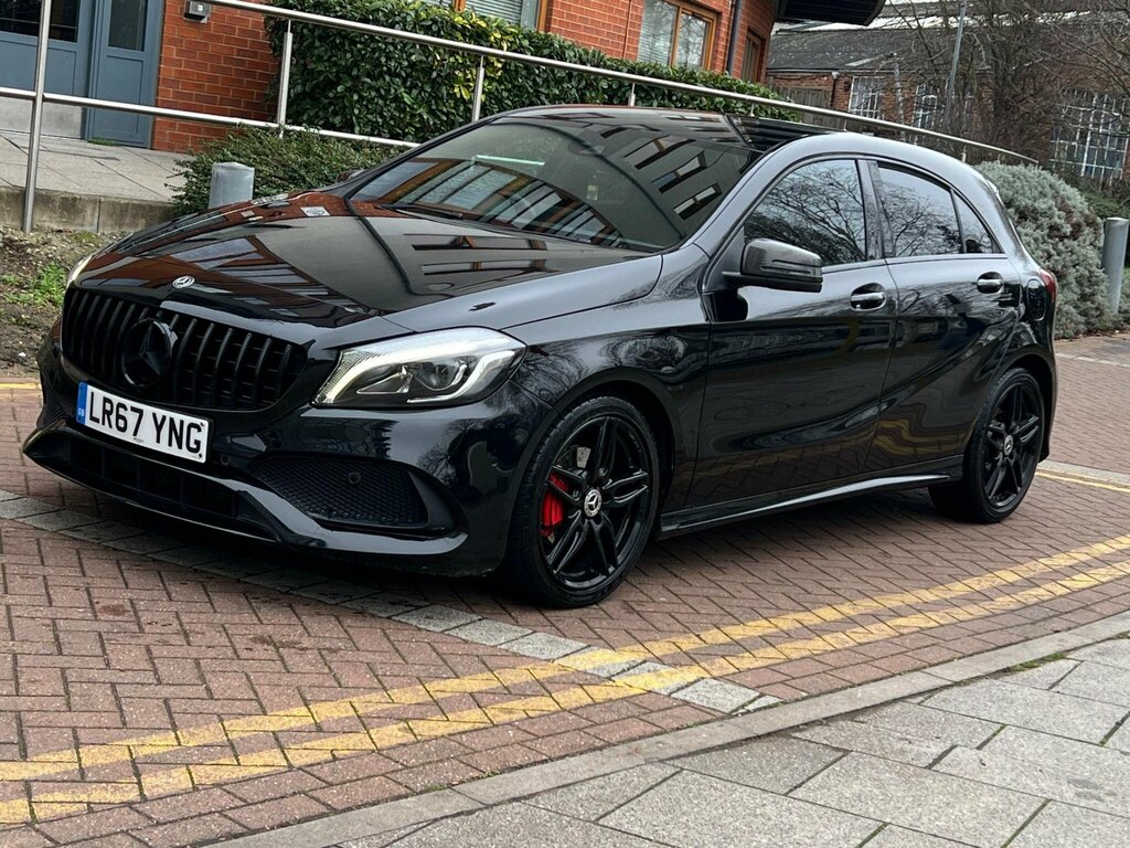 Mercedes-Benz A Class 1.5 A180d Amg Line Premium 7G-dct Euro 6 Ss 5 Black