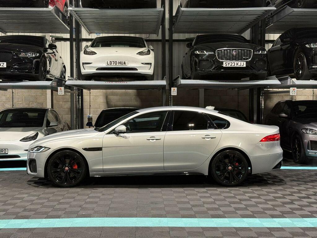 Jaguar XF Saloon 2.0 D200 Mhev R-dynamic Se Euro 6 Ss Silver #4