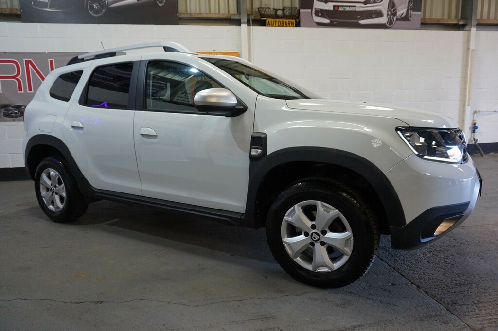 Dacia Duster Suv 1.6 Comfort Sce 115 4X2 My18 201868 HG68JGF White #2