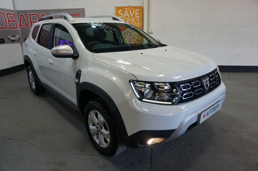 Dacia Duster Suv 1.6 Comfort Sce 115 4X2 My18 201868 HG68JGF White #3