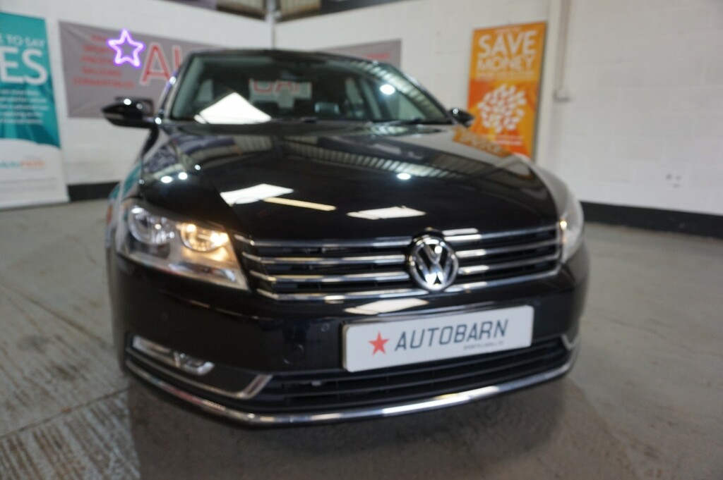 Volkswagen Passat Saloon 2.0 Tdi Bluemotion Tech Se 201161 Black #4