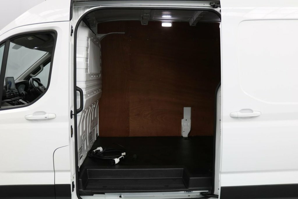 Maxus eDeliver 9 88.5Kwh Panel Van Fwd L3 H3 204 White #12