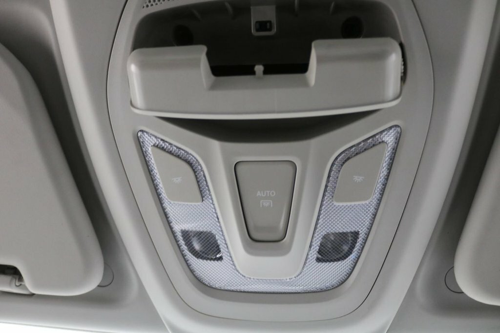 Maxus eDeliver 9 88.5Kwh Panel Van Fwd L3 H3 204 White #28
