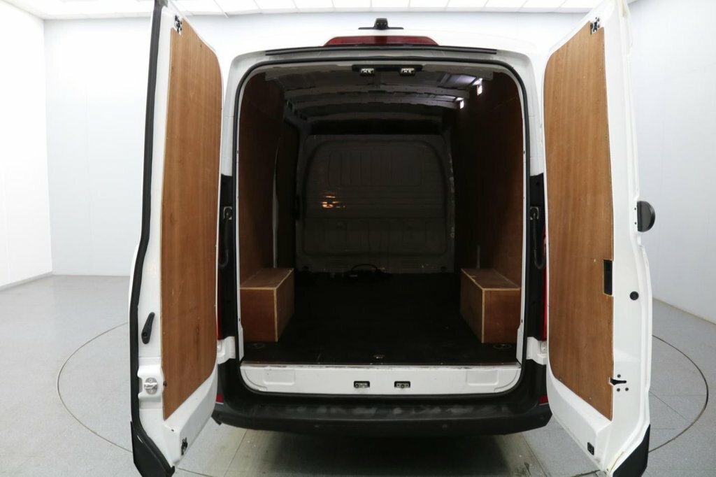 Maxus eDeliver 9 88.5Kwh Panel Van Fwd L3 H3 204 White #13