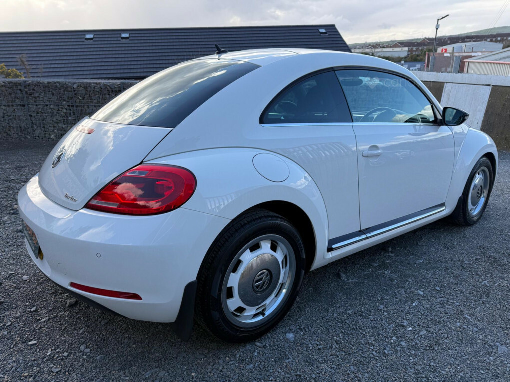 Volkswagen Beetle 2.0 Tdi Sport Euro 5 White #4
