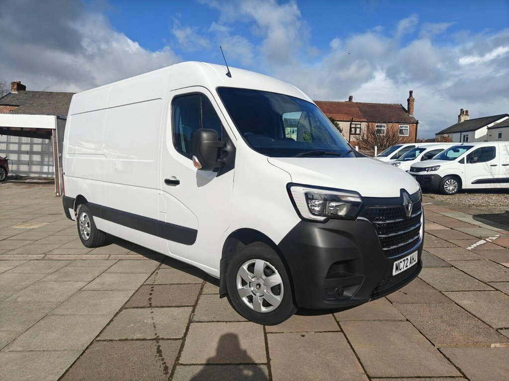 Renault Master 2.3L Business White
