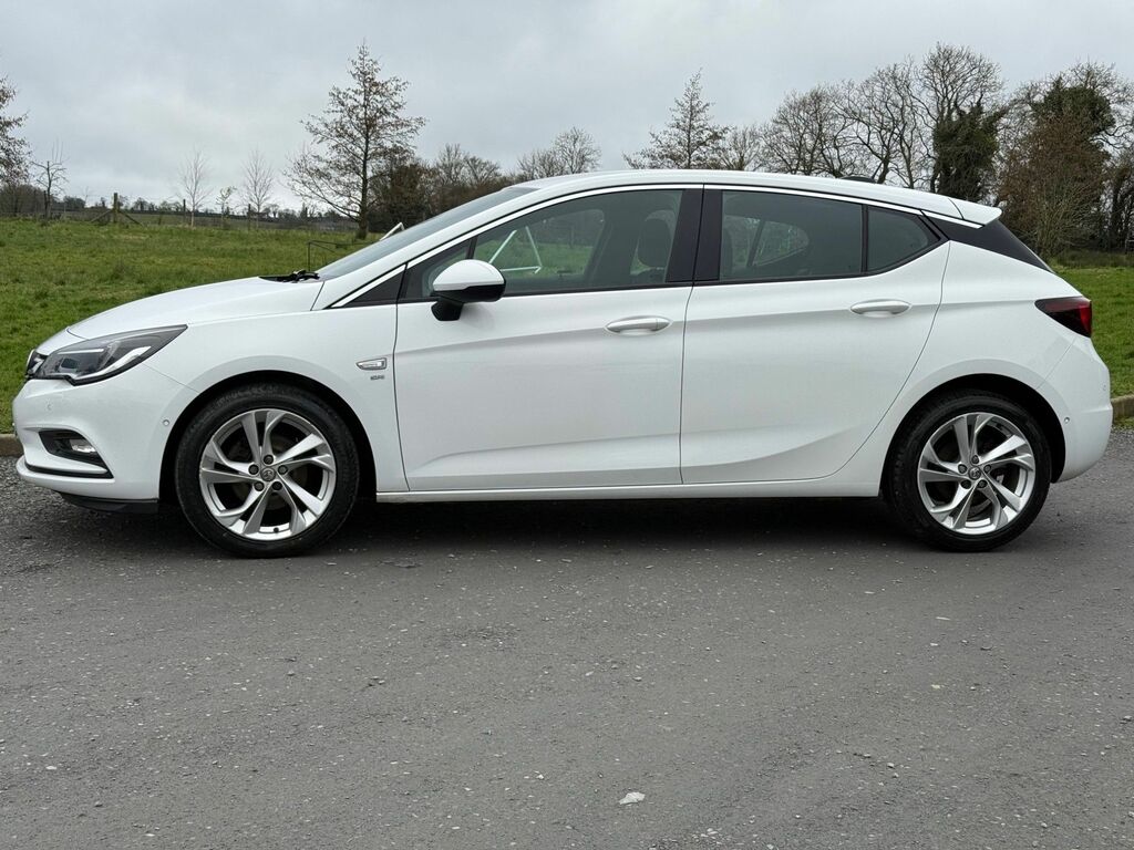 Vauxhall Astra 2017 1.4I Turbo Sri Hatchback Eu AU17PXA White #5