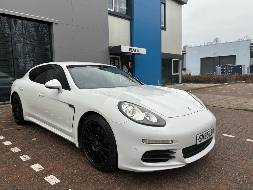 Porsche Panamera 3.0 D V6 SV65LEU White #3