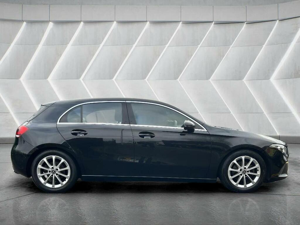 Mercedes-Benz A Class Hatchback 1.5 A180d Sport 7G-dct Euro 6 Ss KL18LZT Black #5