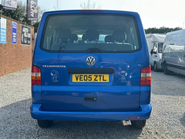Volkswagen Transporter Shuttle Shuttle T30 Swb Green #15