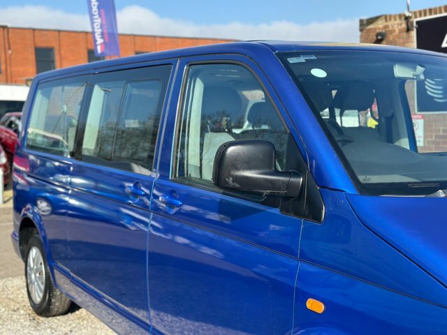 Volkswagen Transporter Shuttle Shuttle T30 Swb Green #23