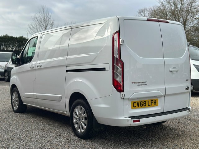 Ford Transit Custom 300 Ecoblue Limited L1 CV68LFH White #4