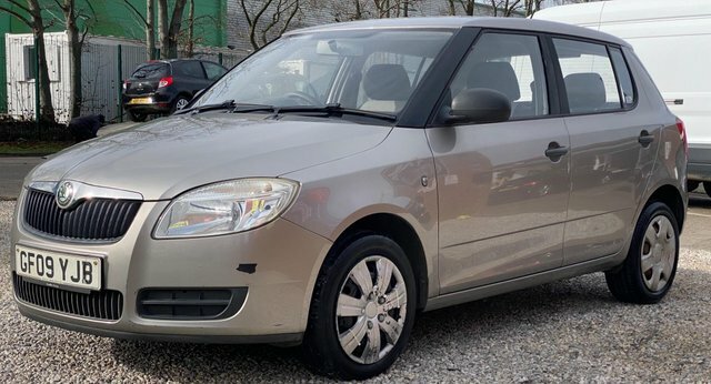Skoda Fabia Htp 6V 1 GF09YJB Beige #2