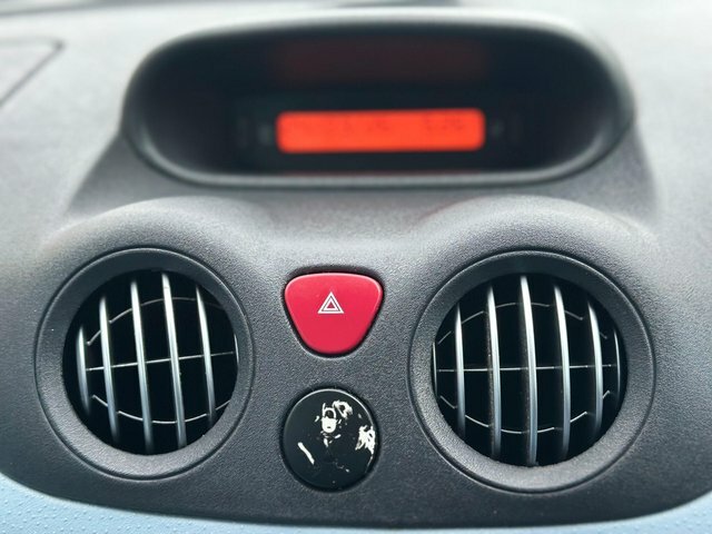 Citroen C3 1.4I Sx Silver #28