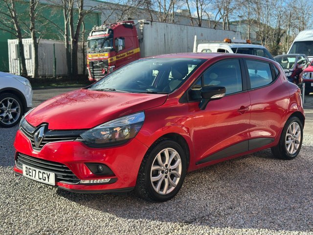 Renault Clio 16V Play Euro 6 DE17CGY Red #2