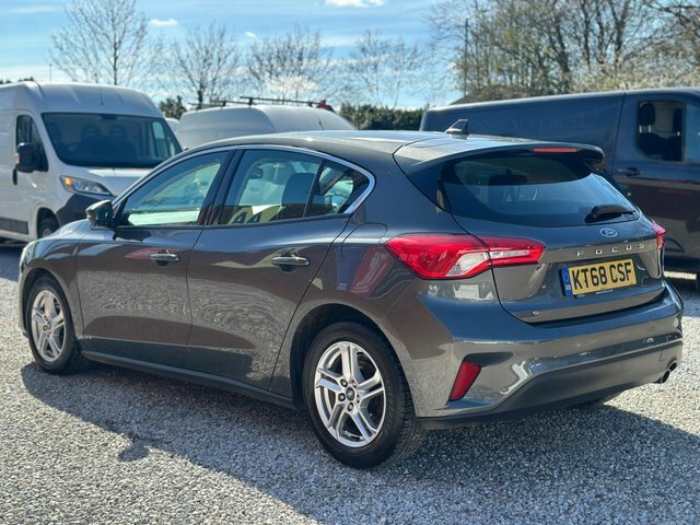 Ford Focus Ecoblue Zetec Euro 6 KT68CSF Grey #3