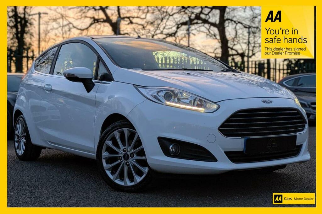 Ford Fiesta Hatchback 1.0T Ecoboost Titanium X Powershift Euro White