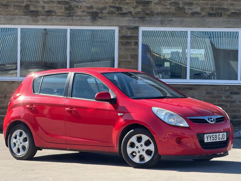 Hyundai I20 1.2 Comfort Hatchback Euro 4 77 Red