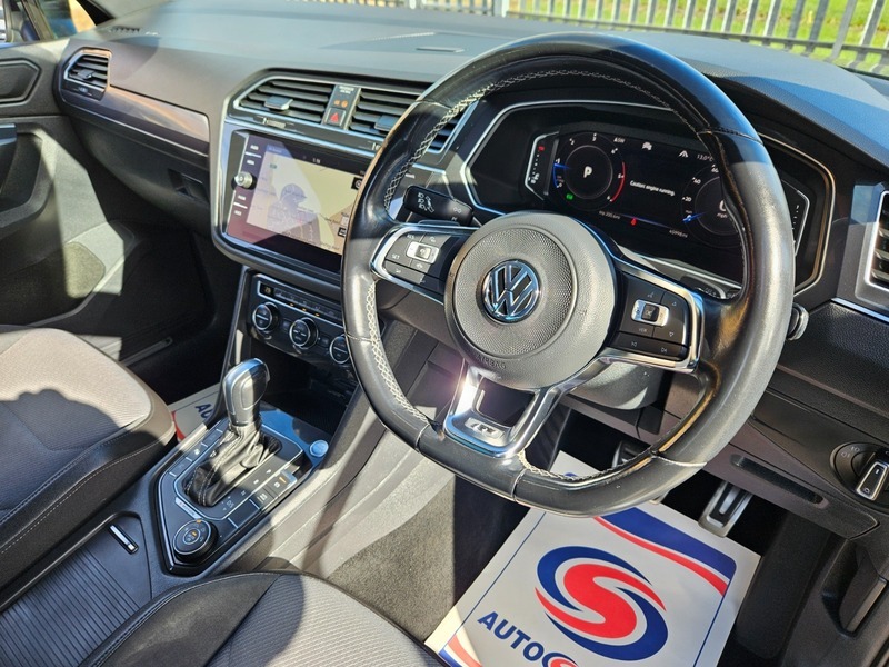 Volkswagen Tiguan 2.0 Tdi R-line Tech YH69KKF Black #5