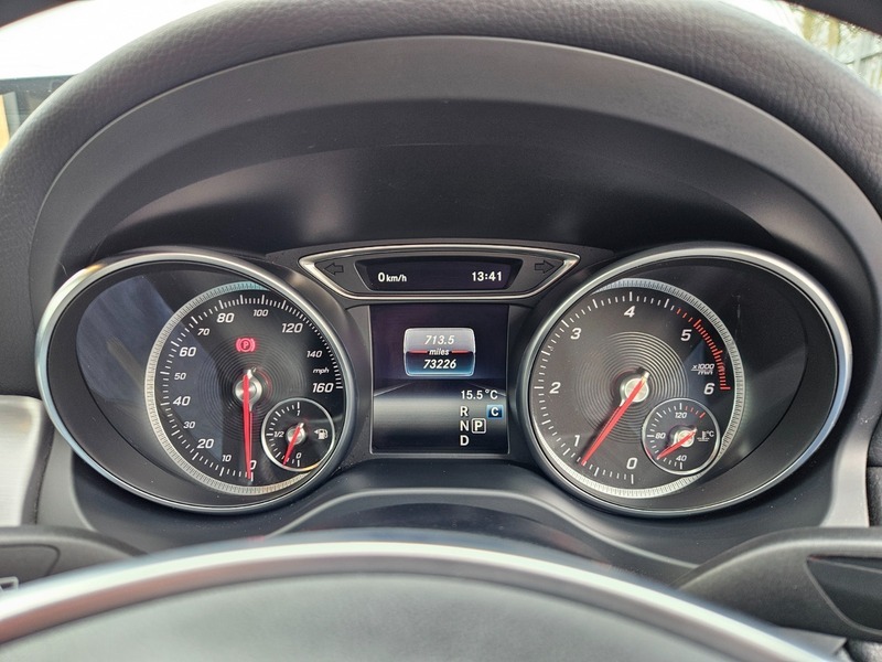 Mercedes-Benz C Class 2.1 Gla200d Amg Line SJ68KBE Silver #6