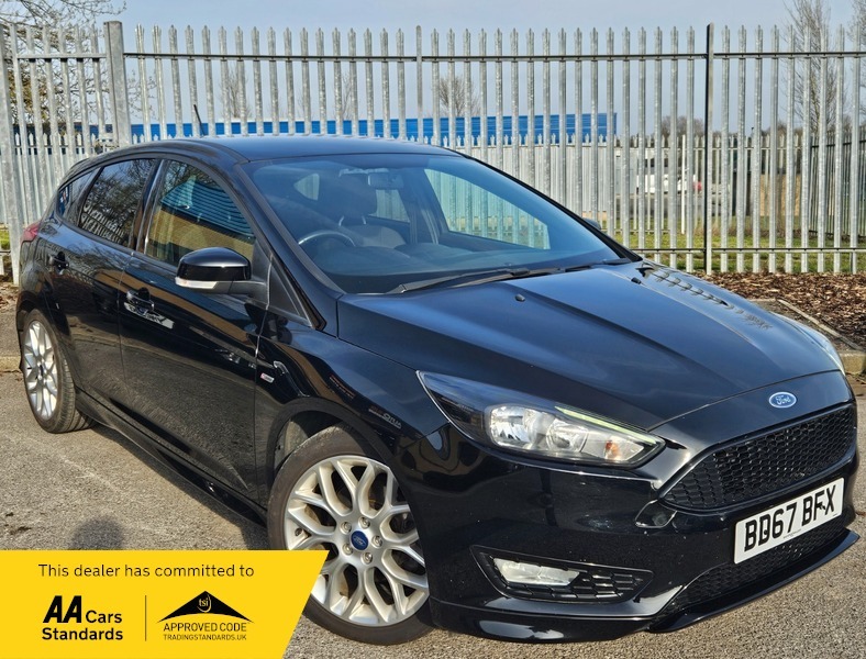 Ford Focus 1.5T Ecoboost St-line Hatchback Black