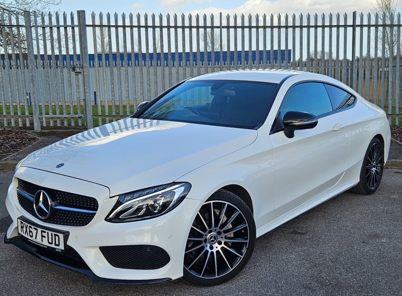 Mercedes-Benz C Class 2.0 C200 Amg Line RX67FUD White #3