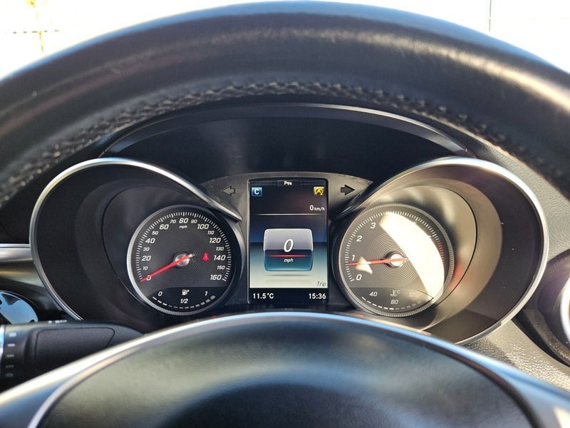 Mercedes-Benz C Class 2.0 C200 Amg Line RX67FUD White #6