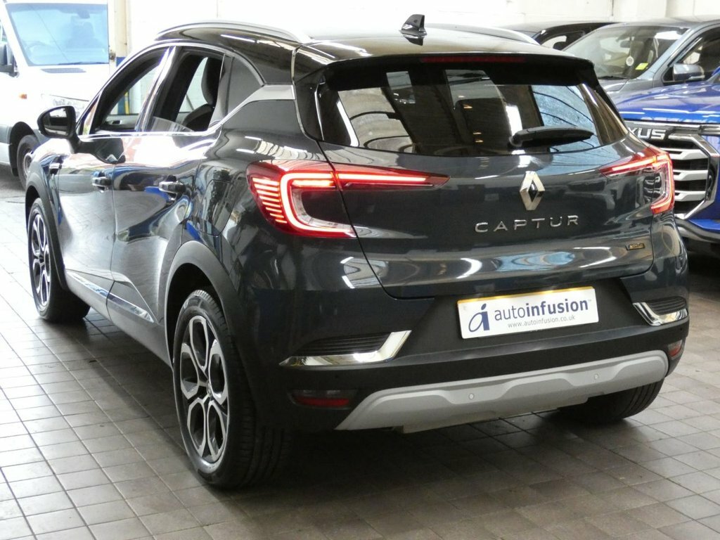 Renault Captur 1.6L Techno BV73TZR Blue #4