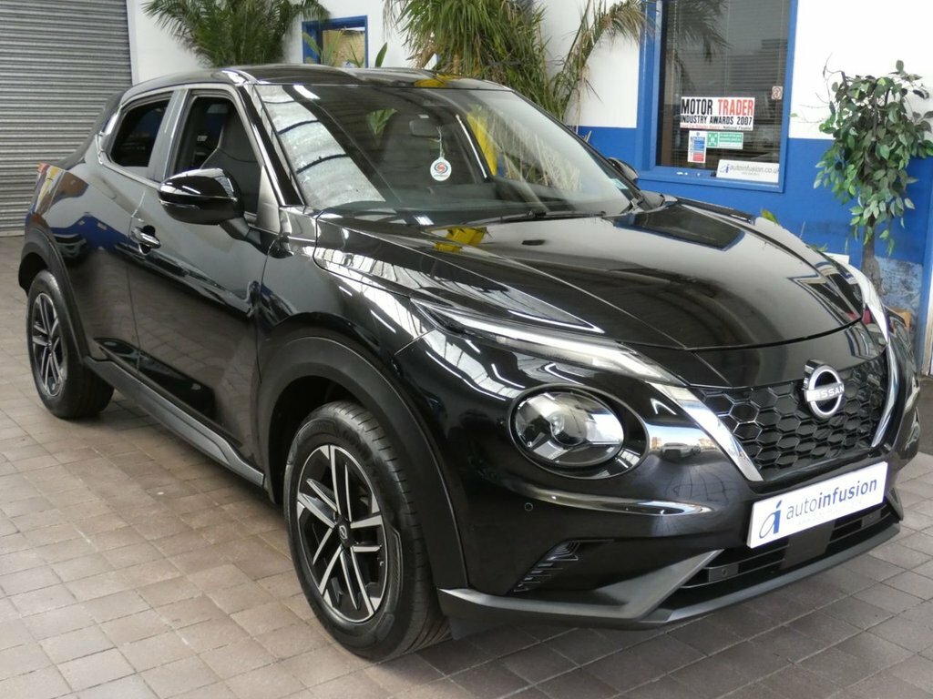Nissan Juke 1.6L N-connecta BK75ZNZ Black #6
