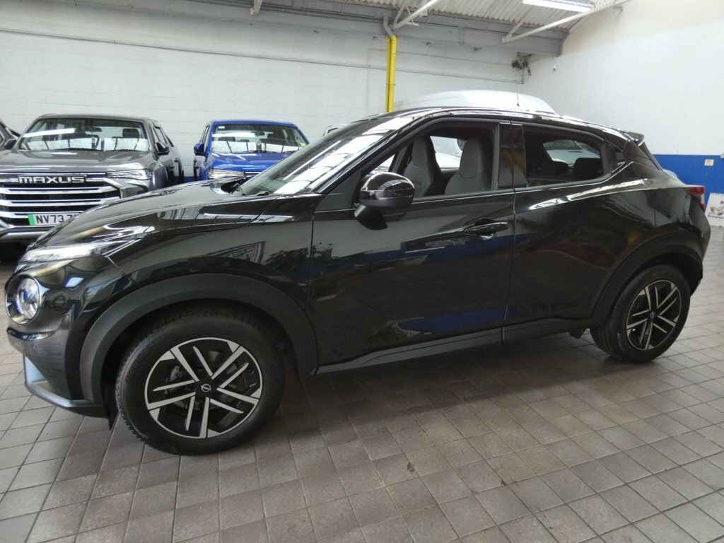 Nissan Juke 1.6L N-connecta BK75ZNZ Black #4